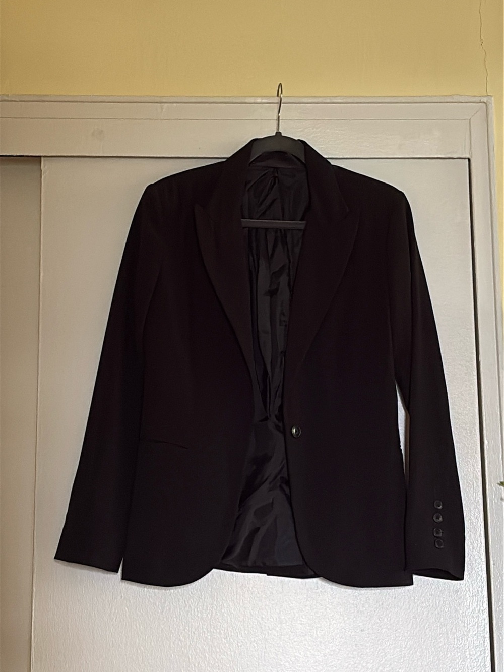 Norma Kamali Black Single Button Tailored Blazer 8
